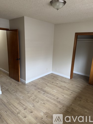 9284 50Th Ave S 2 Beds Apartment for Rent