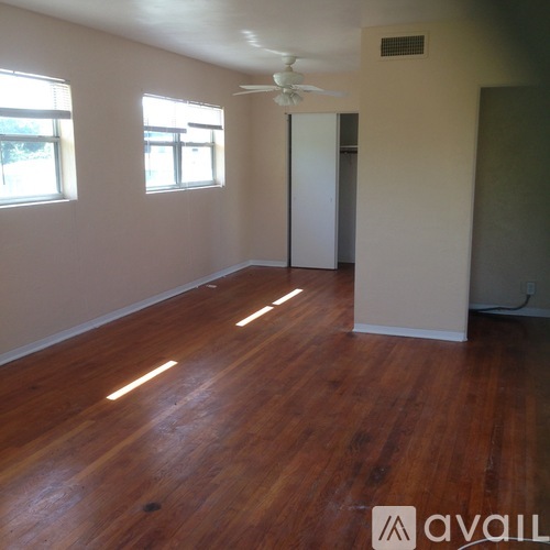 901 N Halifax Ave 1 Apartment for Rent - Photo gallery 3