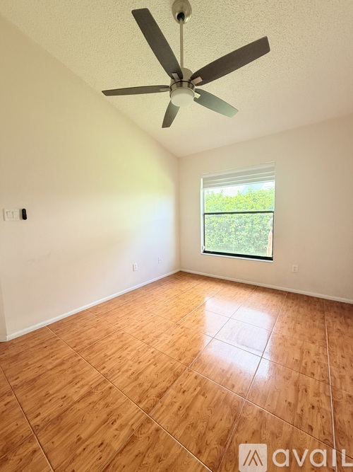 5502 Deepdale Drive 3 Beds Single Family Home for Rent - Photo gallery 5