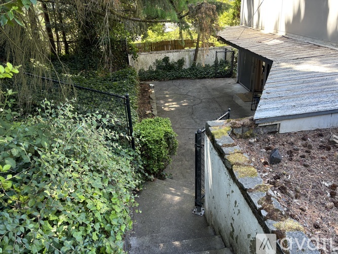 2510 Washington Street 1 Apartment for Rent - Photo gallery 3