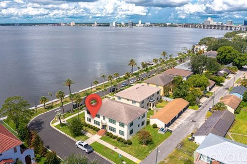 915 Landon Avenue 2 Beds Apartment for Rent