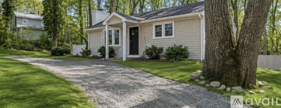 42 Ledgewood Rd 3 Beds Single Family Home for Rent - Photo gallery 2