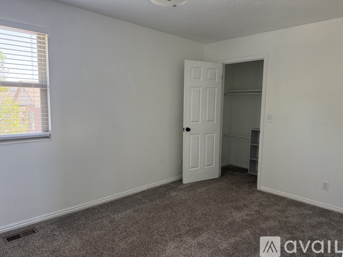 1237 Webb Lane 4 Beds Single Family Home for Rent - Photo gallery 3