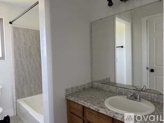 1237 Webb Lane 4 Beds Single Family Home for Rent - Photo gallery 4