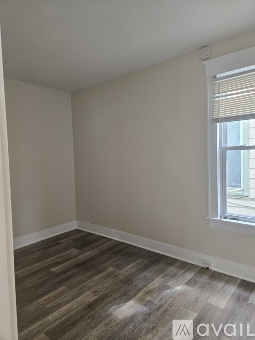93 Elmendorf St 3 Beds Apartment for Rent - Photo gallery 3