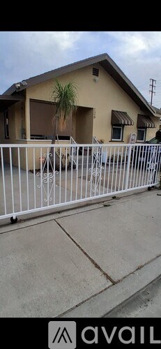 126 Loftus Dr 2 Beds Apartment for Rent