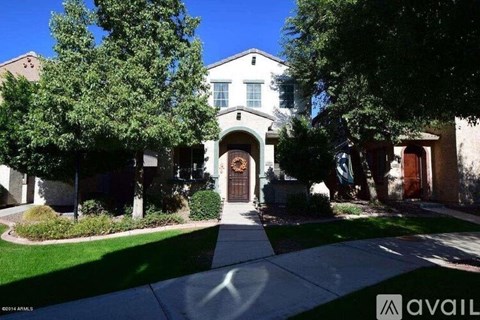 10021 E Impala Ave 3 Beds Apartment for Rent