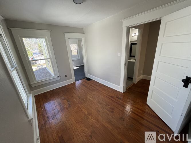 417 North Linwood Avenue 3 Beds Townhouse for Rent - Photo gallery 3