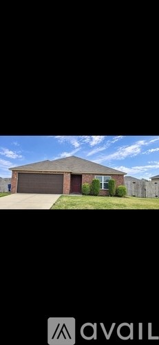 885 Northwest Evans Circle 3 Beds Apartment for Rent