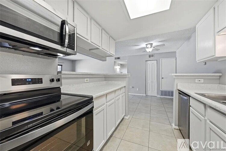 18034 East Ohio Avenue 3 Beds Condo for Rent - Photo gallery 3
