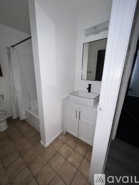 506 Coronado Avenue 2 Beds Apartment for Rent
