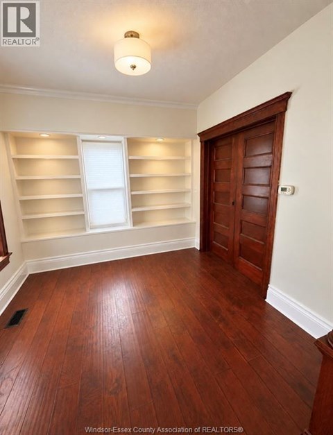 231 GLADSTONE Unit# 1 1 Apartment for Rent