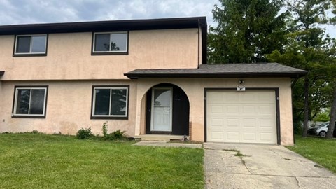 5784 Applebrook Ct 3 Beds Apartment for Rent