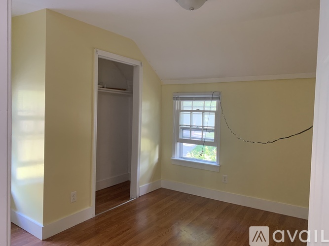 9 Bowlby Str 3 Beds Single Family Home for Rent - Photo gallery 4