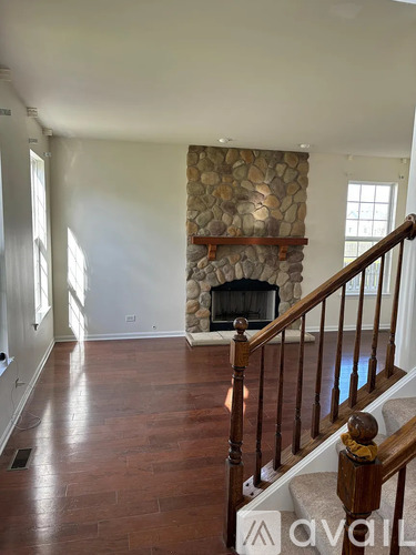 244 W Olmsted Lane 4 Beds Single Family Home for Rent - Photo gallery 3