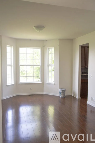 244 W Olmsted Lane 4 Beds Single Family Home for Rent - Photo gallery 4
