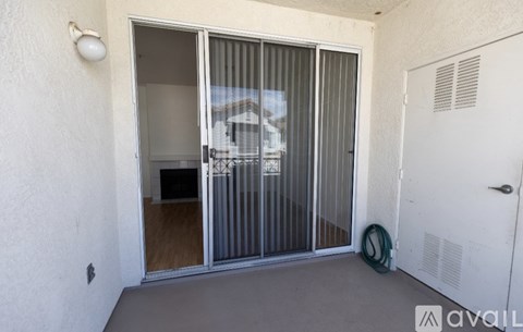 11432 Via Rancho San Diego 2 Beds Apartment for Rent