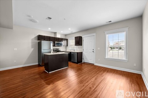 676 E Ferry St 1 Apartment for Rent