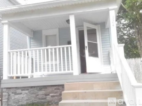 324 Fisher Avenue 2 Beds Apartment for Rent