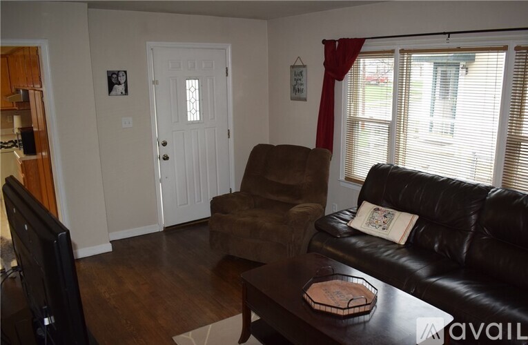 3544 Babson St 3 Beds Single Family Home for Rent - Photo gallery 2