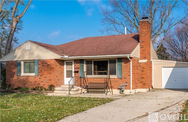 4535 Varney Ave 3 Beds Single Family Home for Rent - Photo gallery 1