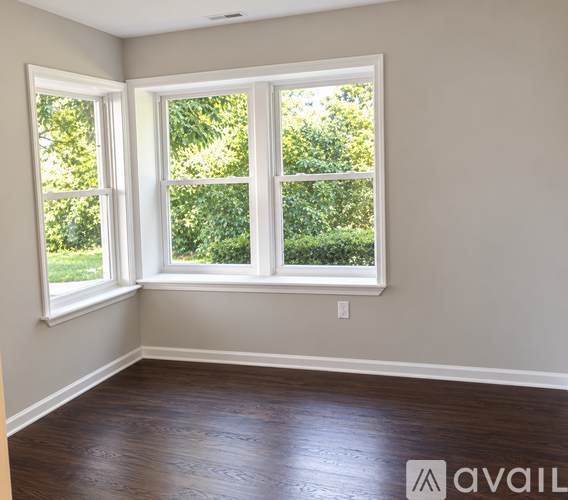 10 Clearwater Way 1 Apartment for Rent - Photo gallery 3