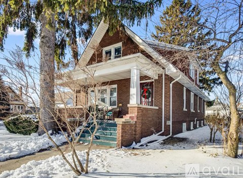 7210 27Th Ave 2 Beds Apartment for Rent