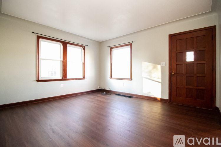 423 W Capistrano Ave 2 Beds Single Family Home for Rent - Photo gallery 2