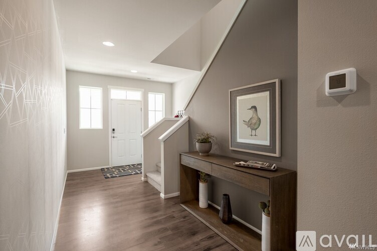 10722 187 Street Court East 5 Beds Single Family Home for Rent - Photo gallery 3
