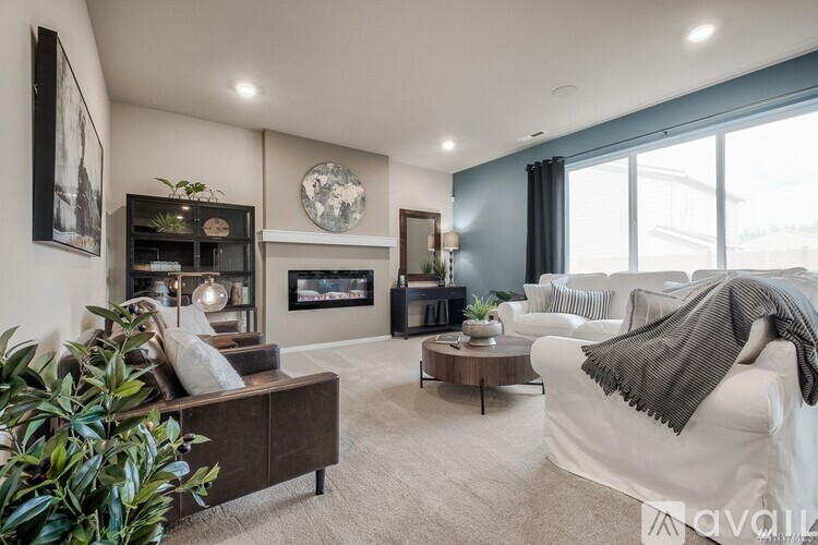 10722 187 Street Court East 5 Beds Single Family Home for Rent - Photo gallery 4