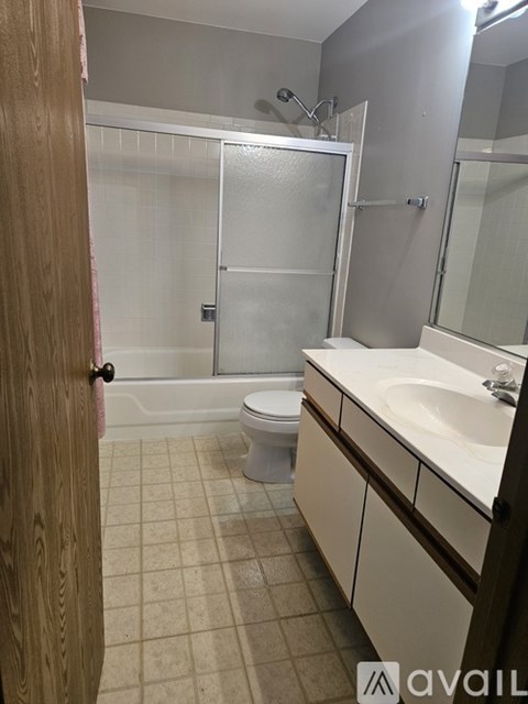 1342 Orleans Dr 2 Beds Apartment for Rent