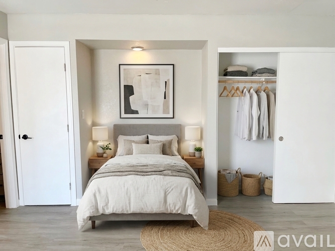 2020 W Orangewood Ave Studio Apartment for Rent - Photo gallery 4