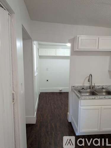 3603 Schuster Dr 2 Beds Single Family Home for Rent - Photo gallery 5