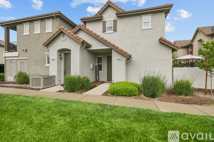 502 Monet Ln 3 Beds Townhouse for Rent - Photo gallery 2