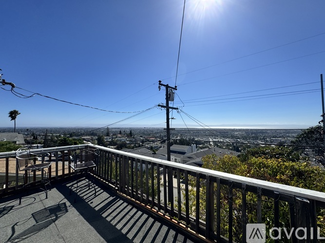 16700 Rolando Ave 3 Beds Single Family Home for Rent - Photo gallery 2