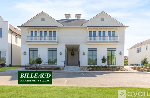 1003 Camellia Blvd 3 Beds Apartment for Rent