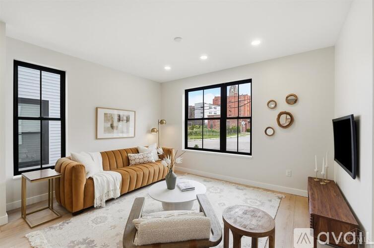 1637 Clayton St 3 Beds Single Family Home for Rent - Photo gallery 4