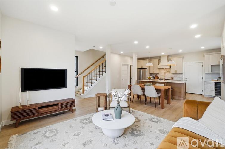 1637 Clayton St 3 Beds Single Family Home for Rent - Photo gallery 5