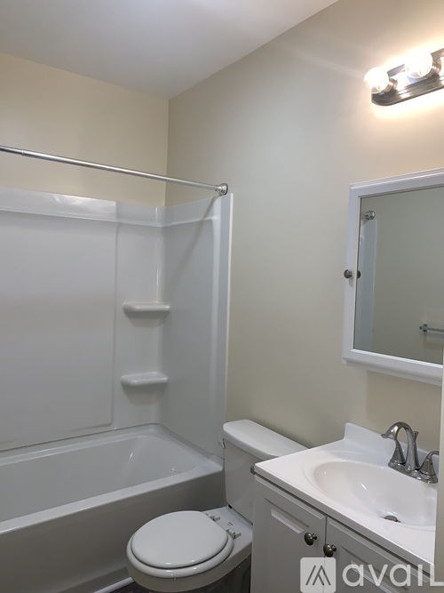 88 Ward St 4 Beds Apartment for Rent - Photo gallery 5