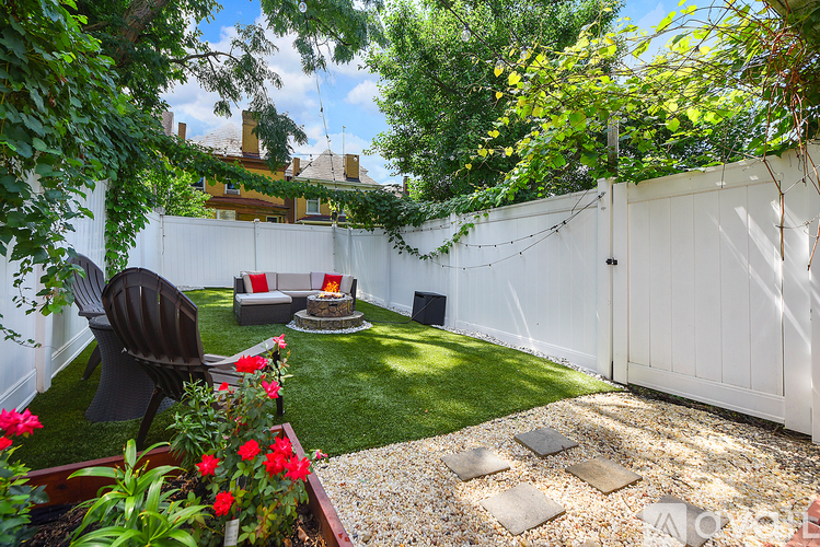 410 Eureka Street 4 Beds Single Family Home for Rent - Photo gallery 2