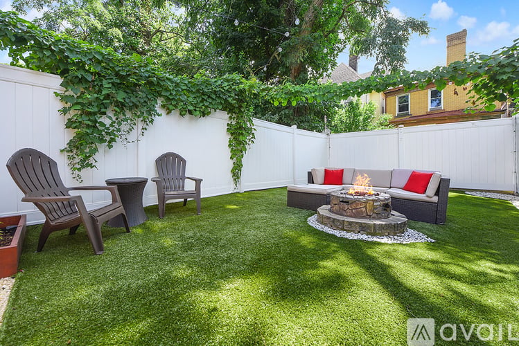 410 Eureka Street 4 Beds Single Family Home for Rent - Photo gallery 3