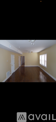 7525 South Ridgeland Avenue 3 Beds Apartment for Rent - Photo gallery 3