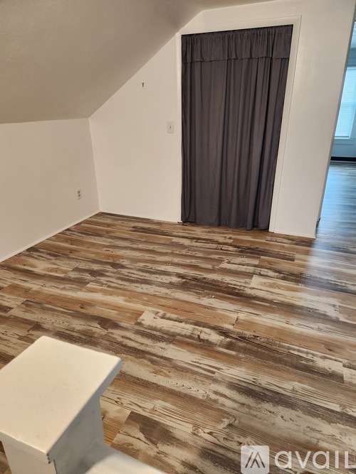 1122 Highland Avenue 3 Beds Single Family Home for Rent - Photo gallery 4