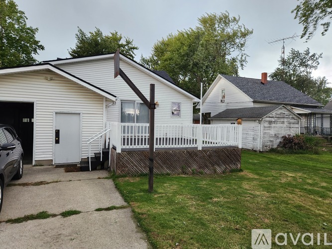 1122 Highland Avenue 3 Beds Single Family Home for Rent - Photo gallery 5