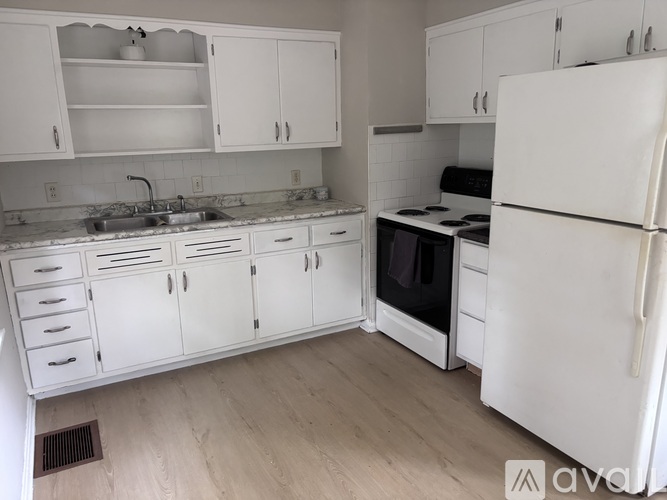 102 Ardmore Drive 4 Beds Single Family Home for Rent - Photo gallery 4