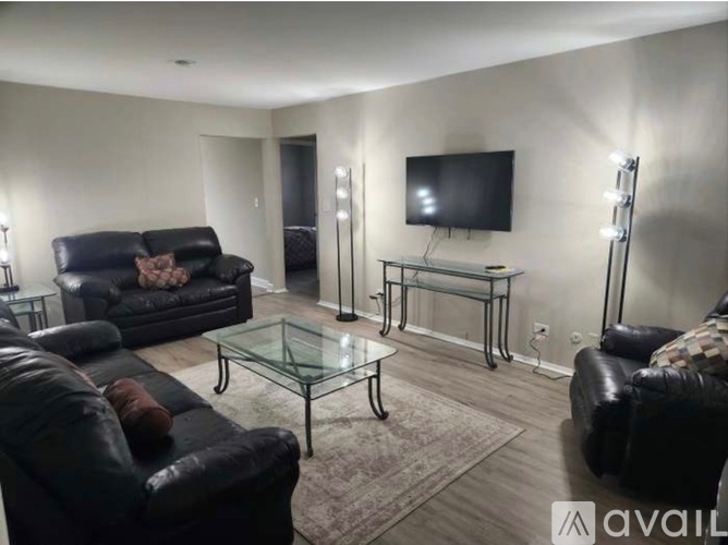 536 Schroeder Ave 2 Beds Apartment for Rent - Photo gallery 2