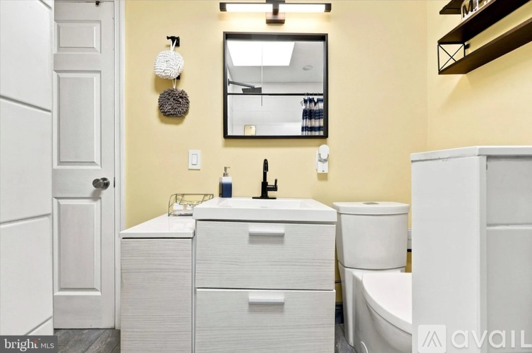 1307 Midland Road 3 Beds Single Family Home for Rent - Photo gallery 4