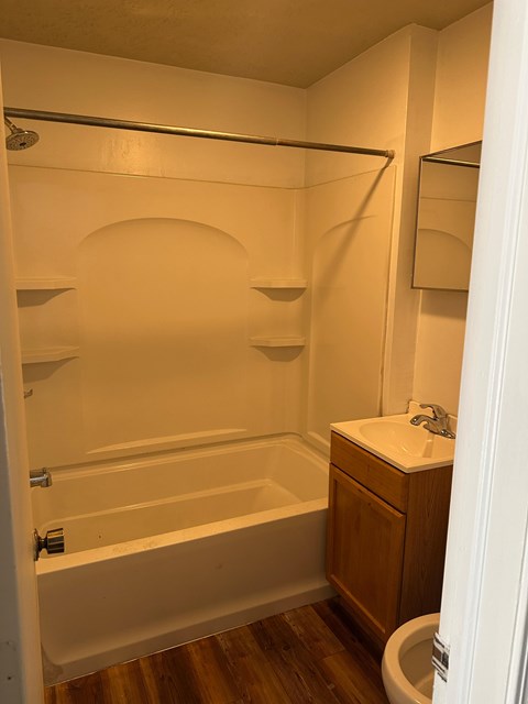 985 29TH STREET, Apt 2 1 Apartment for Rent