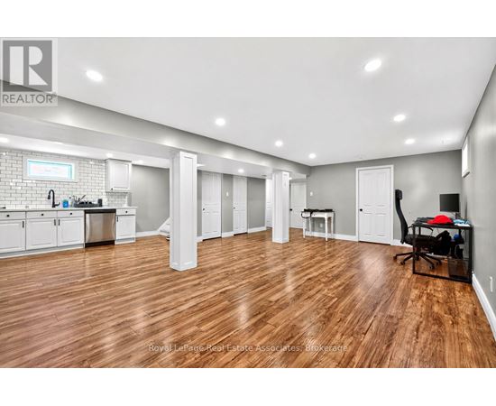 LOWER - 312 EAST 45TH STREET 1 House for Rent - Photo gallery 2