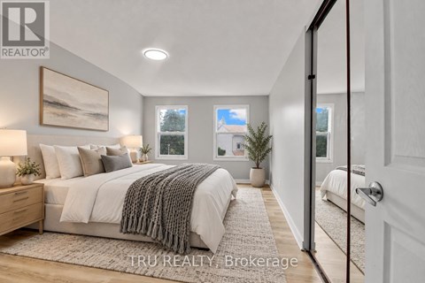 52 GREENBORO CRESCENT 3 Beds Apartment for Rent